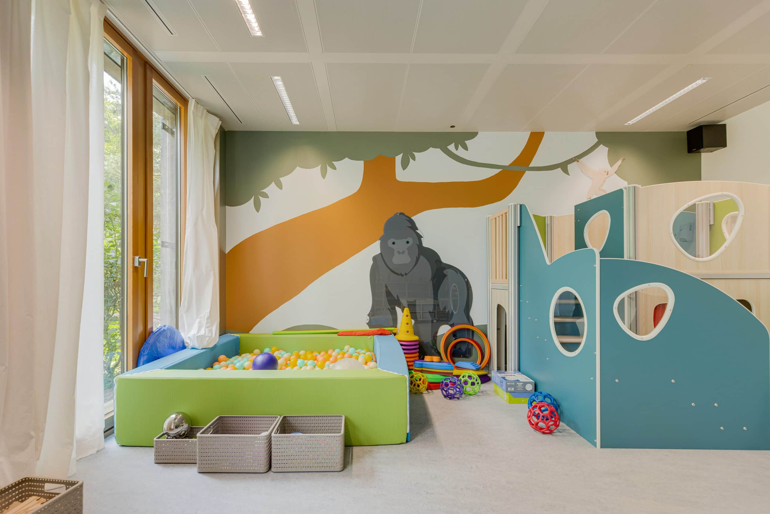 notre salle de psychomotricité de notre crèche L'Enfant Roi Howald située à Hesperange